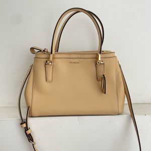 COACH Purse in Natural/ Tan